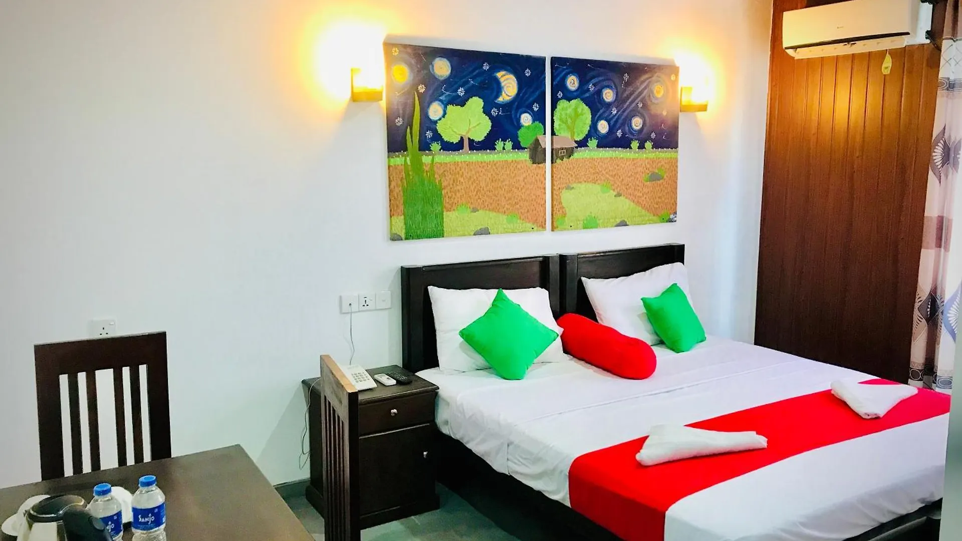 Hotel Remaco Katunayake